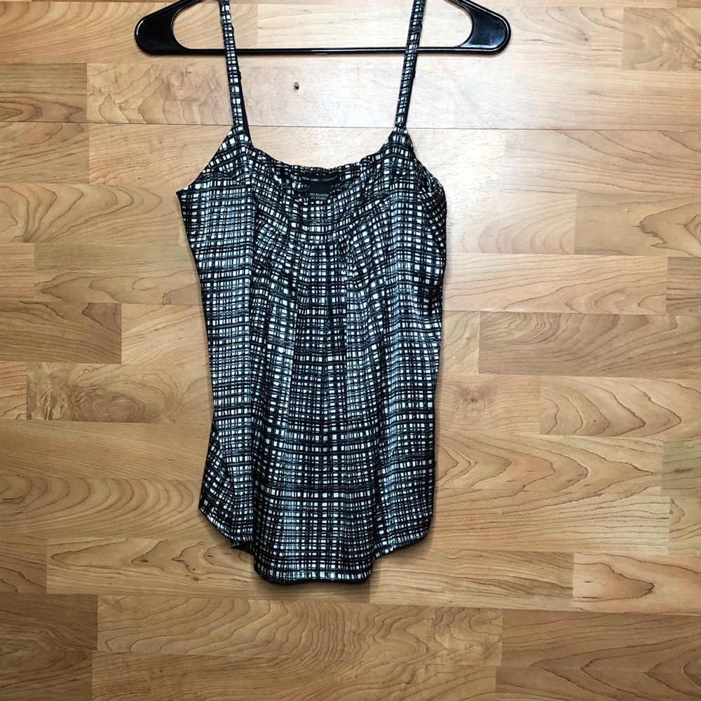 New York & Company Tank Top with Adjustable Straps